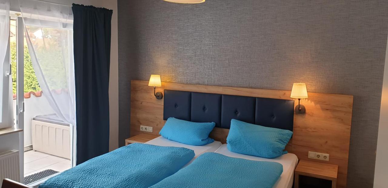 Apartmenthaus "Zum Lowen" Heidelberg - Ziegelhausen Dış mekan fotoğraf