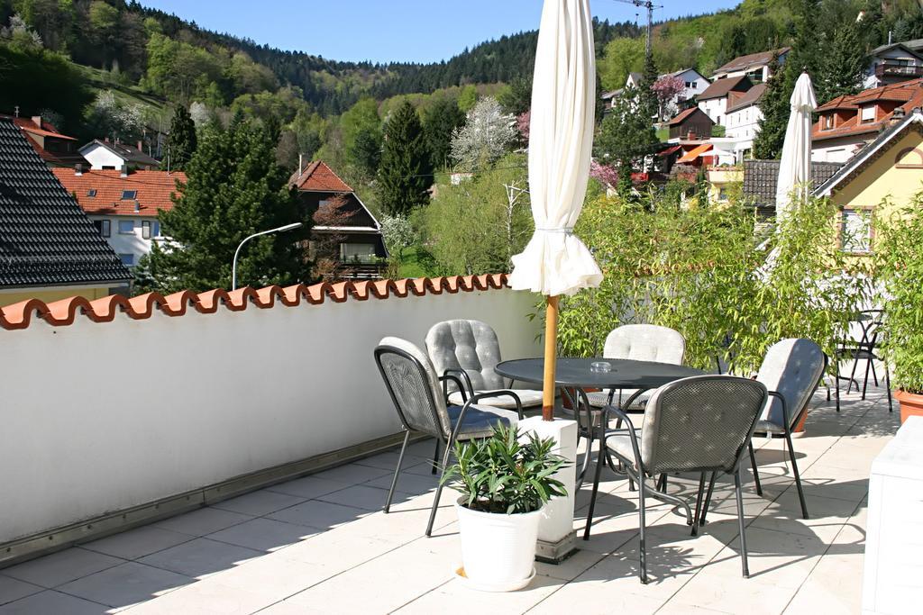 Apartmenthaus "Zum Lowen" Heidelberg - Ziegelhausen Dış mekan fotoğraf