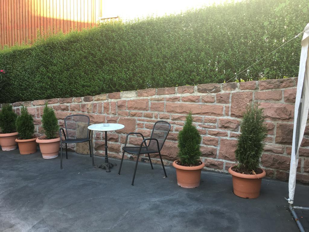 Apartmenthaus "Zum Lowen" Heidelberg - Ziegelhausen Dış mekan fotoğraf