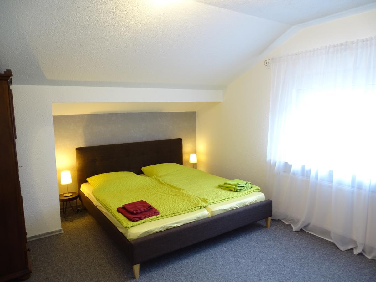 Apartmenthaus "Zum Lowen" Heidelberg - Ziegelhausen Dış mekan fotoğraf