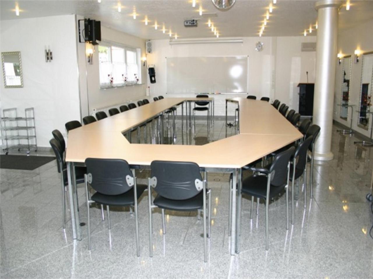 Apartmenthaus "Zum Lowen" Heidelberg - Ziegelhausen Dış mekan fotoğraf